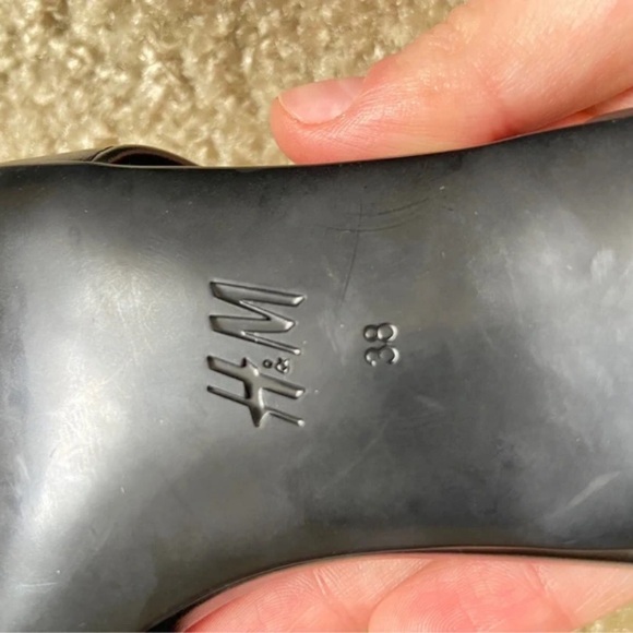 H&M Black Women's Mules - Picture 4 of 4